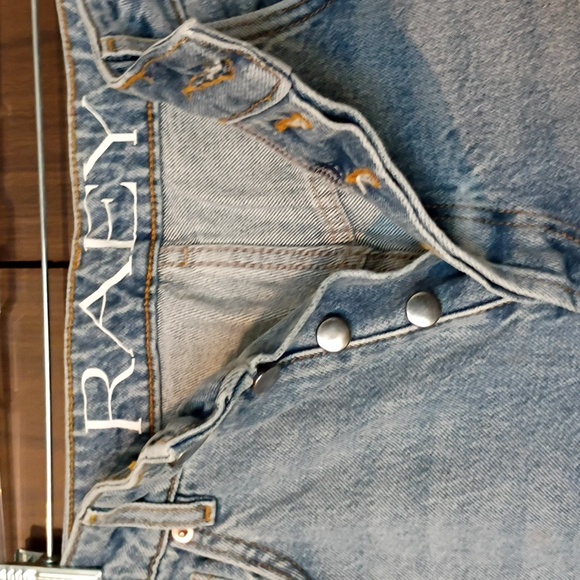 Women's Jeans Light Blue Denim Relaxed Fit, Mom Jeans. Raey - Picture 2 of 5